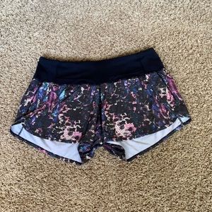 Lululemon Short Size 6